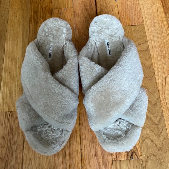 EUC Miu Miu Fur Shearling Crisscross Platform Slides - Picture 3 of 5